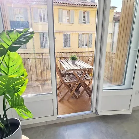 Maxbnb - Isly - T2 Balcon/clim 50m² - Ouest - Toulon